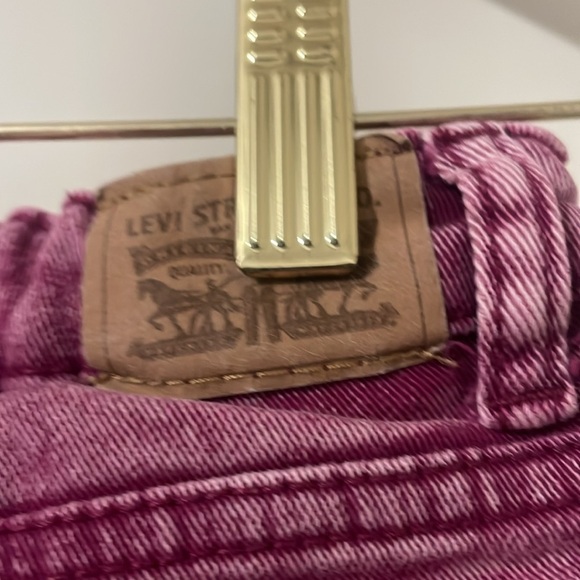 Levi's Pink Skinny Jeans Vibrant Style - Picture 5 of 12